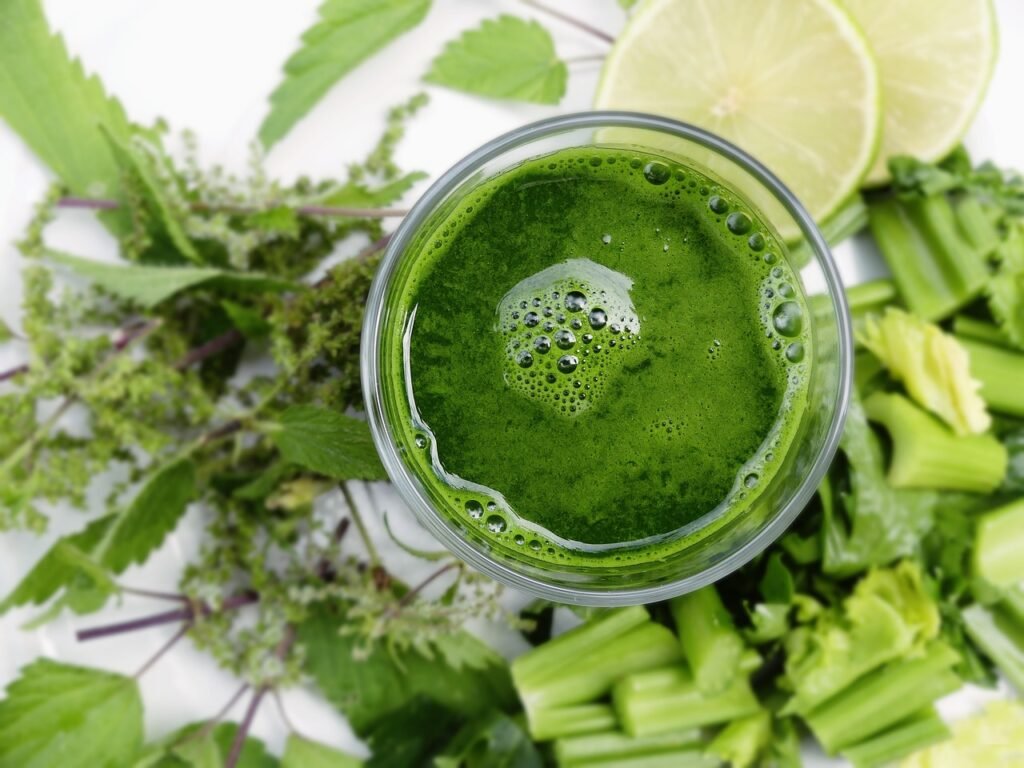 7 Delicious Juicer Recipes For Glowing Skin